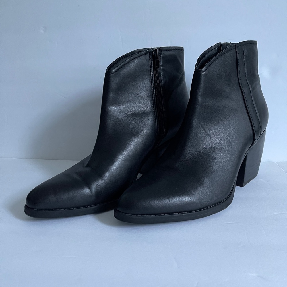 Naturalizer Fairmont Bootie